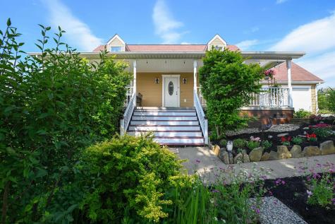 212 Green Valley Drive Reedsville WV 26547