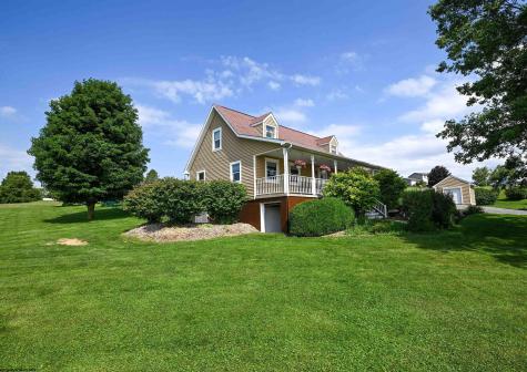 212 Green Valley Drive Reedsville WV 26547