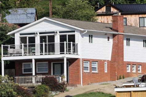 1094 Maple Lake Road Bridgeport WV 26330