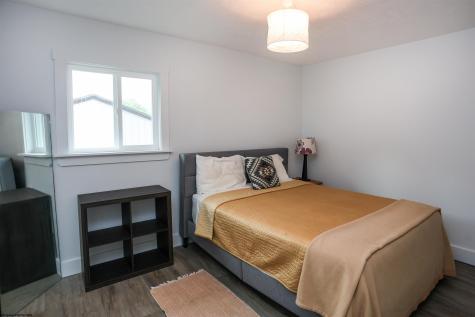 1094 Maple Lake Road Bridgeport WV 26330