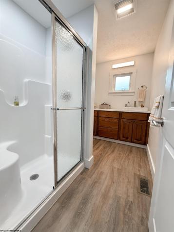 1094 Maple Lake Road Bridgeport WV 26330