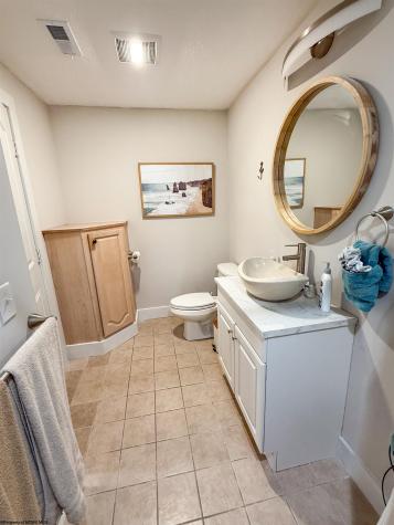 1094 Maple Lake Road Bridgeport WV 26330