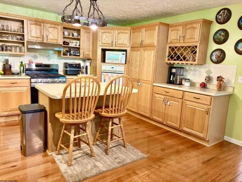 112 Hillside Drive Thomas WV 26292-0000