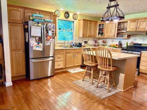 112 Hillside Drive Thomas WV 26292-0000