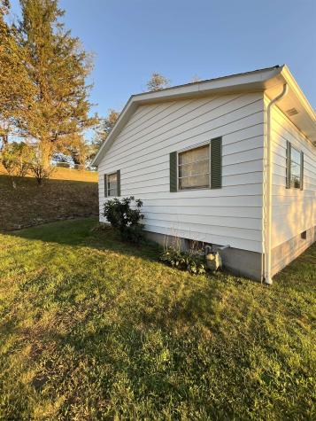 40 Bine Street Fairmont WV 26554