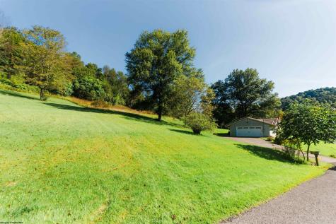157 Lennox Avenue Grafton WV 26354