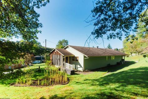 157 Lennox Avenue Grafton WV 26354