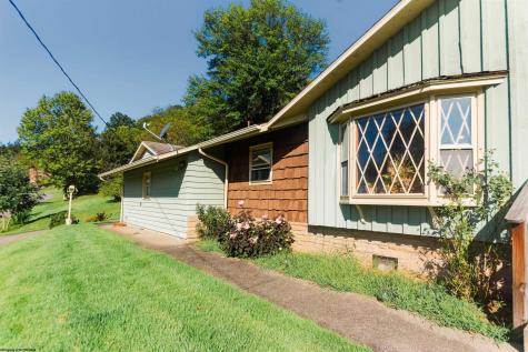 157 Lennox Avenue Grafton WV 26354