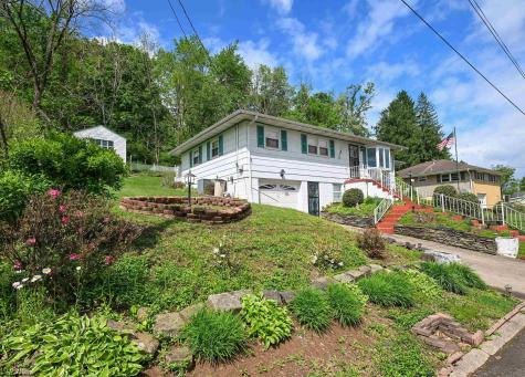 109 Rebrook Street Clarksburg WV 26301