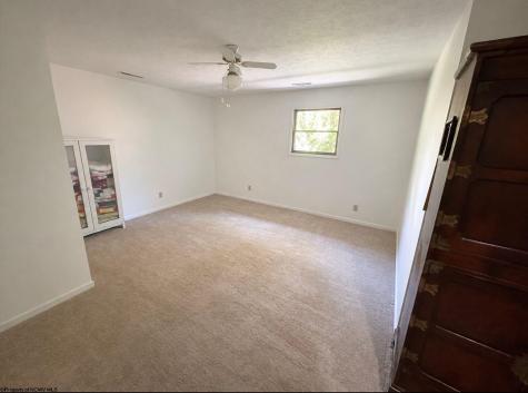 1896 Bunner Ridge Road Fairmont WV 26554