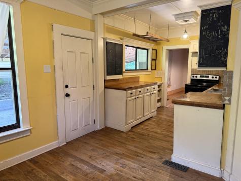320 Tunnelton Street Kingwood WV 26537