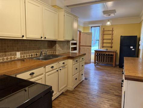 320 Tunnelton Street Kingwood WV 26537