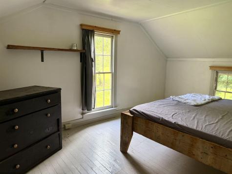 320 Tunnelton Street Kingwood WV 26537