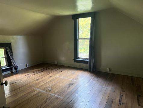320 Tunnelton Street Kingwood WV 26537