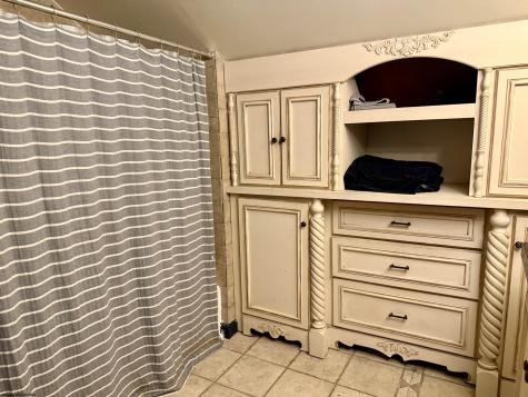320 Tunnelton Street Kingwood WV 26537
