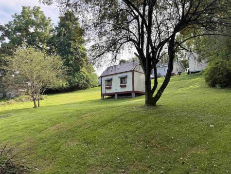 320 Tunnelton Street Kingwood WV 26537