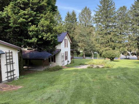 320 Tunnelton Street Kingwood WV 26537