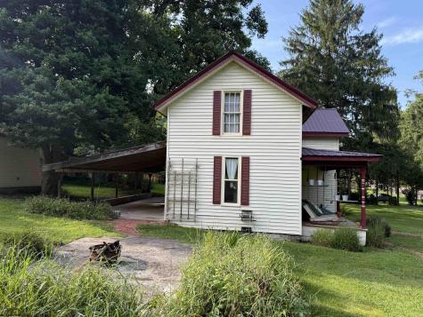 320 Tunnelton Street Kingwood WV 26537