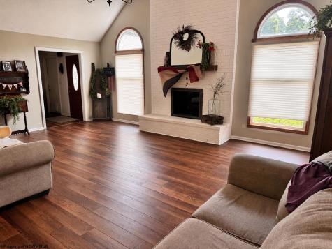 83 Oakridge Drive Mount Clare WV 26408