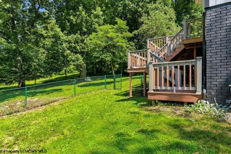 83 Oakridge Drive Mount Clare WV 26408