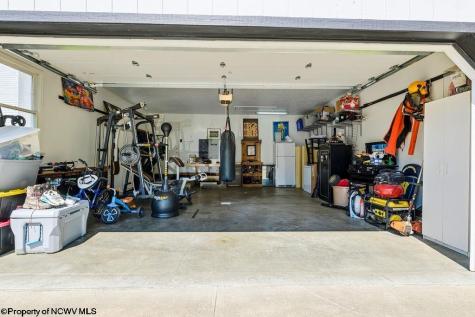 83 Oakridge Drive Mount Clare WV 26408