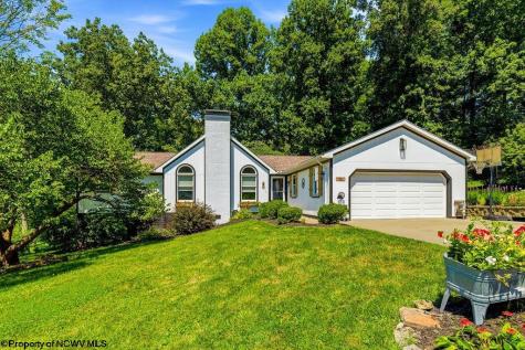 83 Oakridge Drive Mount Clare WV 26408