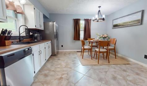 45 Spring Hills Road Grafton WV 26354