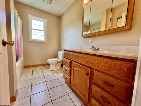 125 Jarrett Drive Buckhannon WV 26201