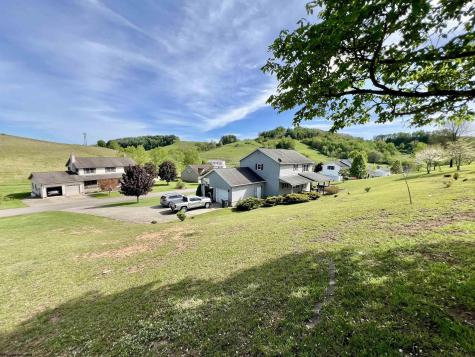 125 Jarrett Drive Buckhannon WV 26201