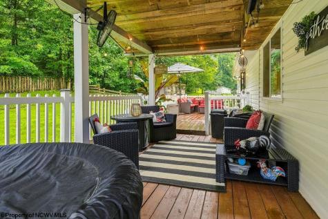 1558 Davisson Run Road Clarksburg WV 26301