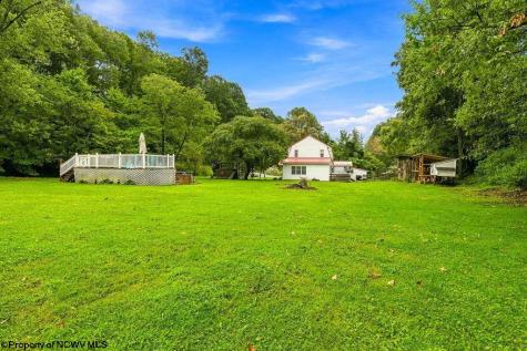 1558 Davisson Run Road Clarksburg WV 26301