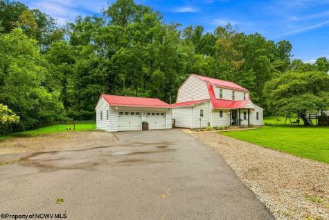 1558 Davisson Run Road Clarksburg WV 26301