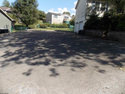 127 Columbus Street Westover WV 26501