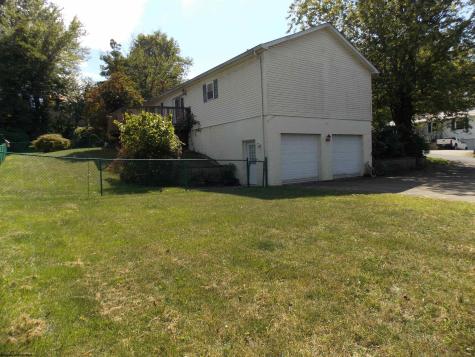 127 Columbus Street Westover WV 26501