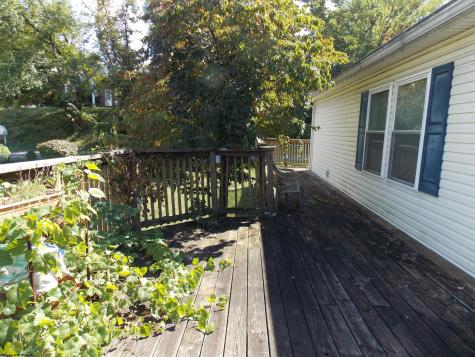 127 Columbus Street Westover WV 26501