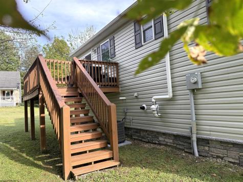 105 Cord Street Kingwood WV 26537