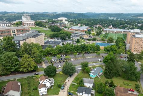 332 Oakland Street Morgantown WV 26505