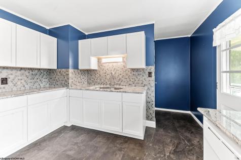 332 Oakland Street Morgantown WV 26505