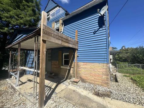 1858 Owens Avenue Fairmont WV 26554