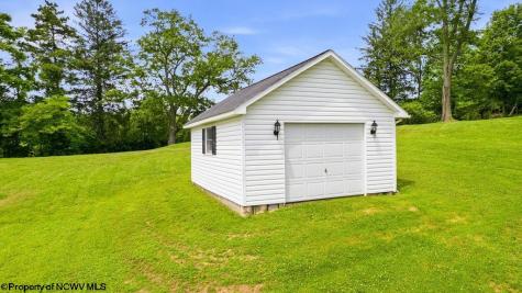 573 Rosemont School Road Rosemont WV 26424