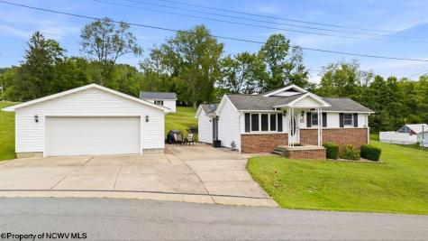 573 Rosemont School Road Rosemont WV 26424