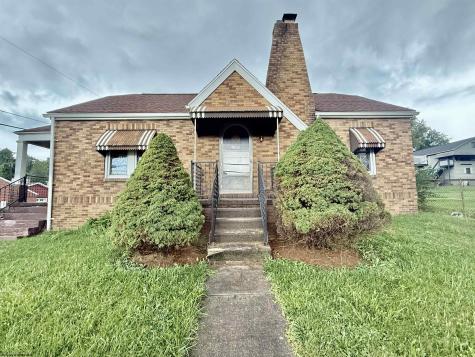 899 Country Club Road Fairmont WV 26554