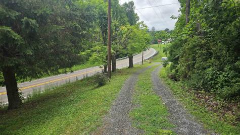4120 Barbour County Highway Belington WV 26250-8208