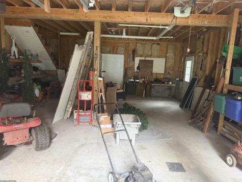 104 Rohrbough Street Belington WV 26250