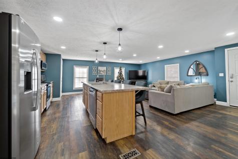 3368 Owl Creek Road Morgantown WV 26508