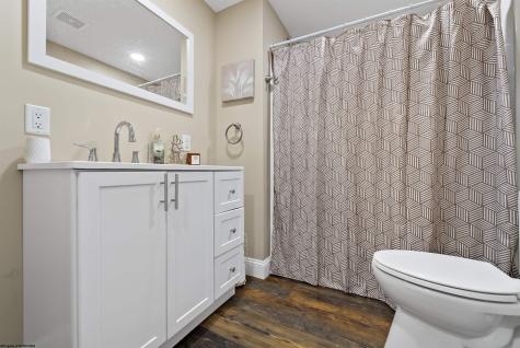 3368 Owl Creek Road Morgantown WV 26508