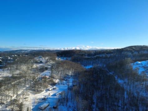 3368 Owl Creek Road Morgantown WV 26508