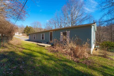 3368 Owl Creek Road Morgantown WV 26508