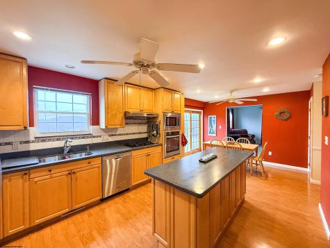 187 Ridgeway Drive Bridgeport WV 26330