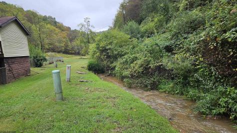 415 Elderberry Road Coxs Mill WV 26342
